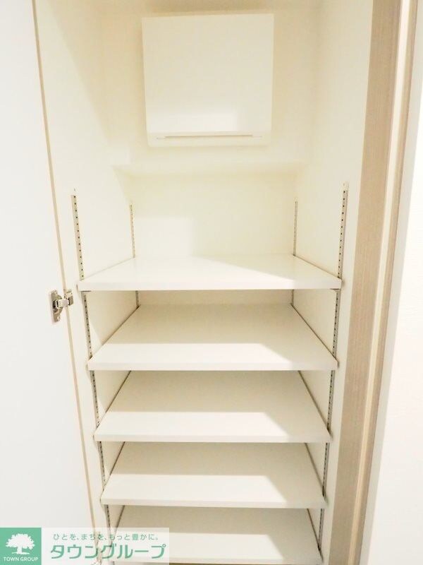 ドゥーエ入谷Iの物件内観写真