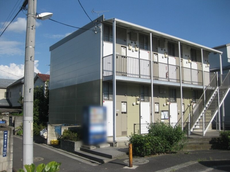 レオパレス菖蒲園の物件外観写真