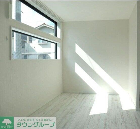 ユニヴェール西新井の物件内観写真