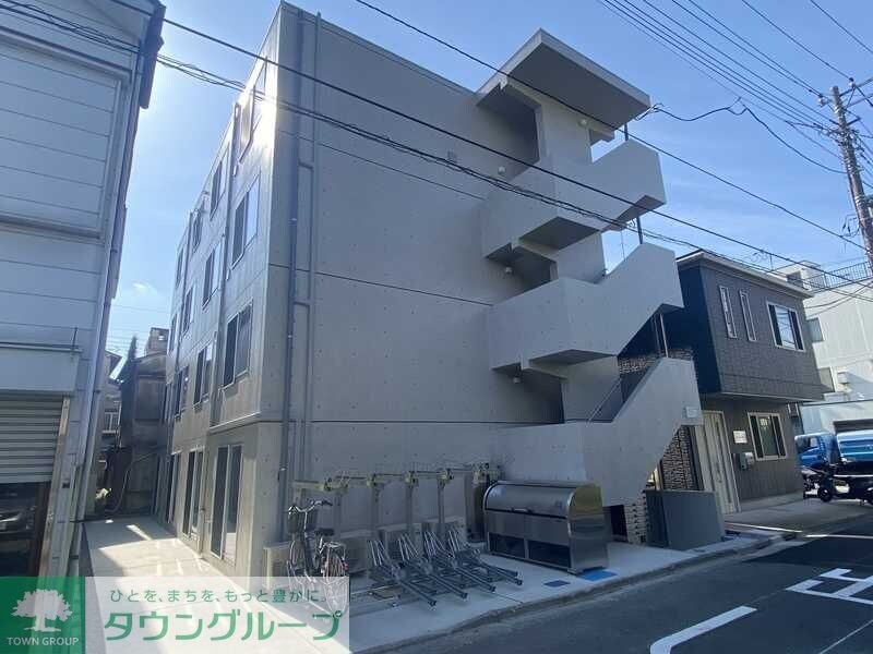 LANDS梅島の物件外観写真