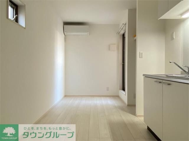 ＬＡＵＲＥＬ西新井栄町の物件内観写真