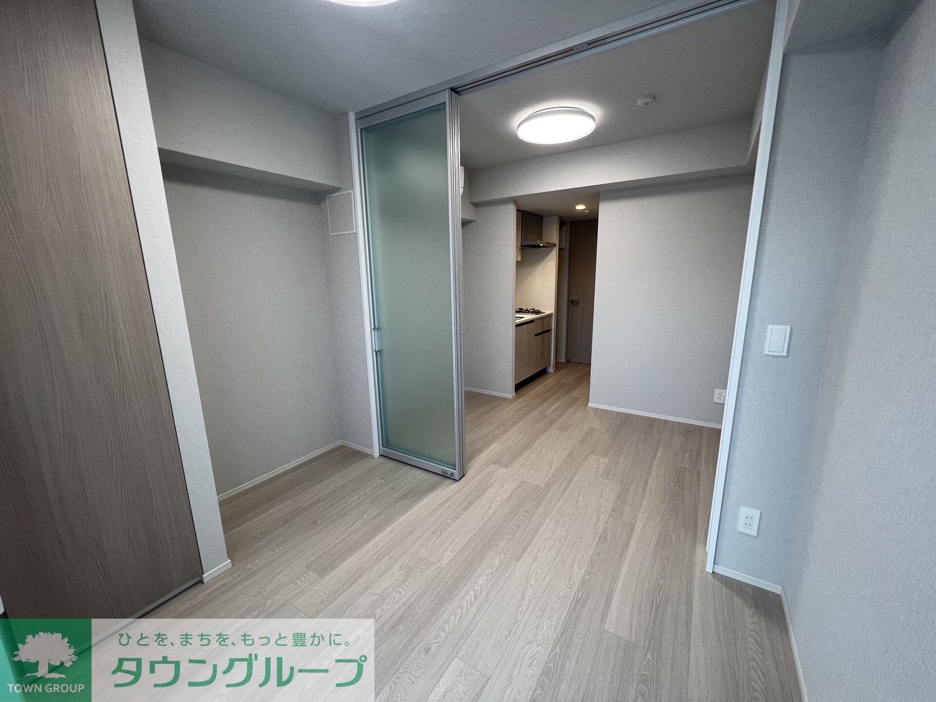 クレストコート町屋の物件内観写真