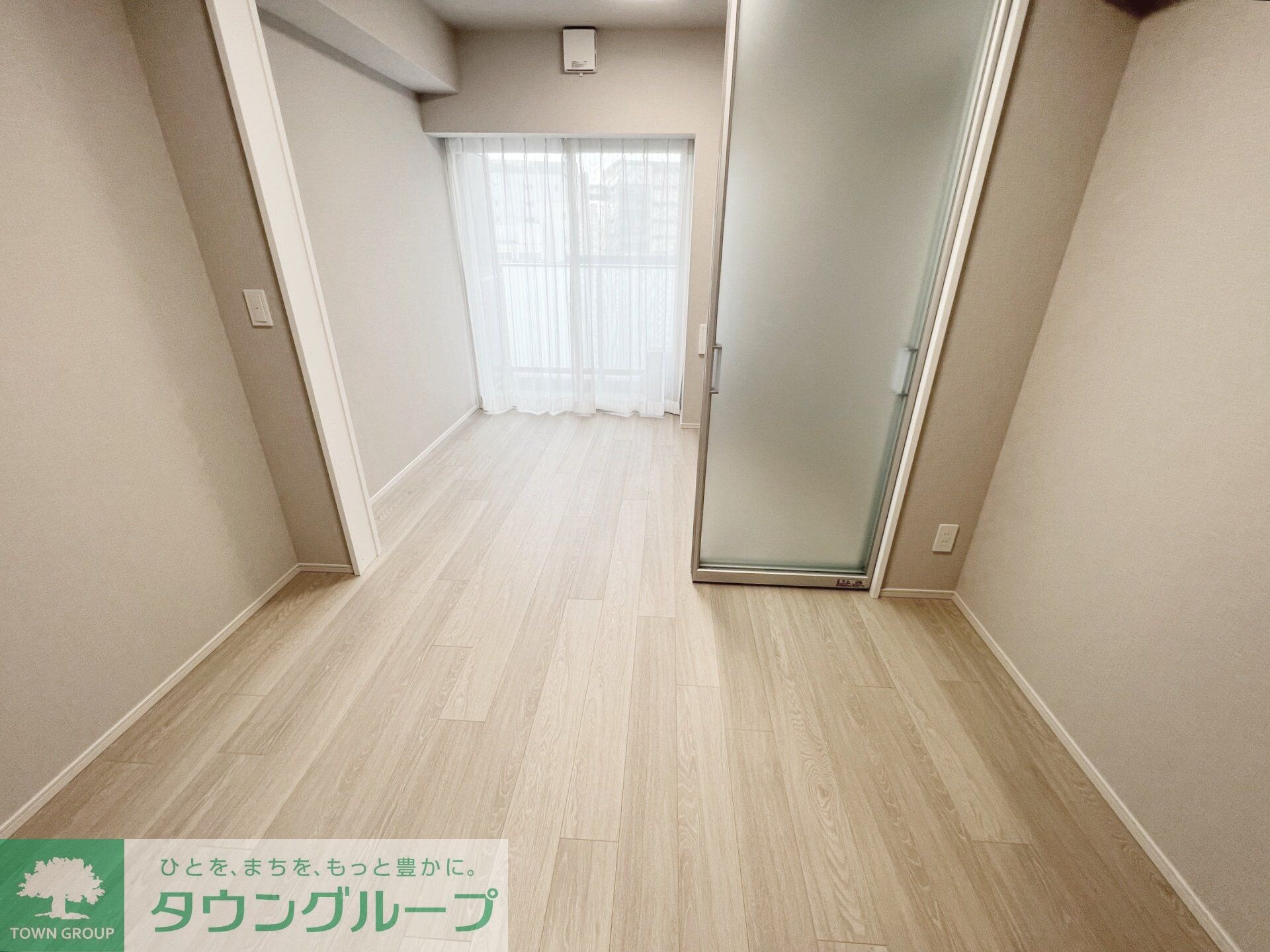 クレストコート町屋の物件内観写真