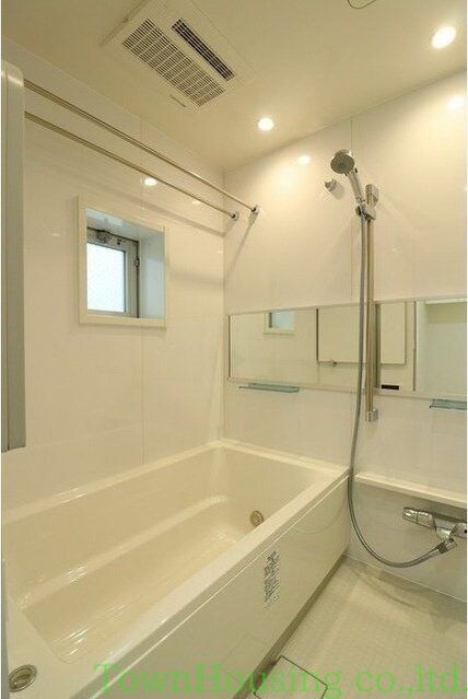 リバーレ麻布十番の物件内観写真