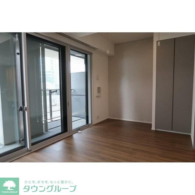 ローレルタワールネ浜松町の物件内観写真