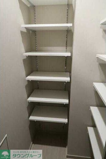 ローレルタワールネ浜松町の物件内観写真