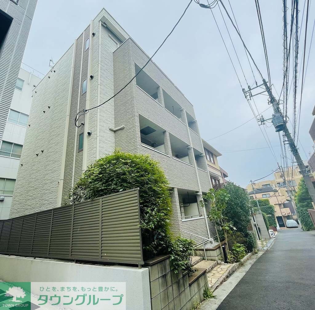 レオネクスト代官山の物件外観写真