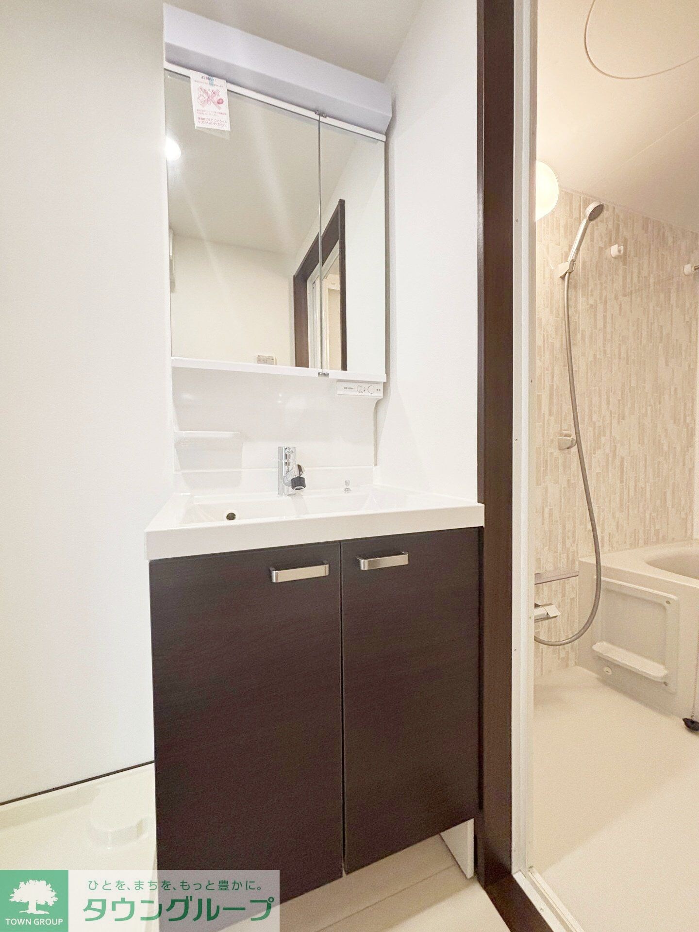 Lares East（ラレースイースト）の物件内観写真