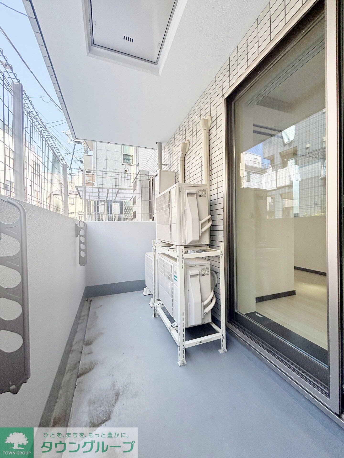 Lares East（ラレースイースト）の物件内観写真