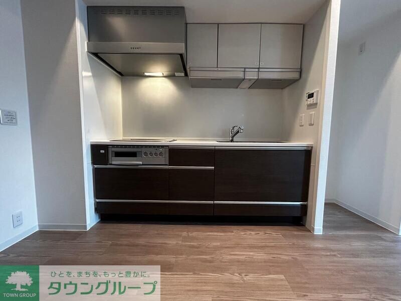 コスモリード新宿余丁町の物件内観写真