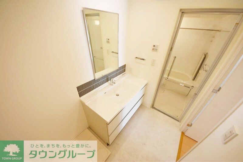 フレンシア外苑西の物件内観写真