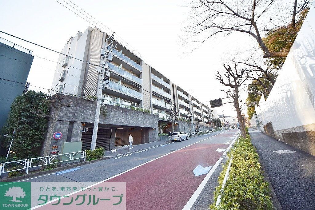 フレンシア外苑西の物件内観写真