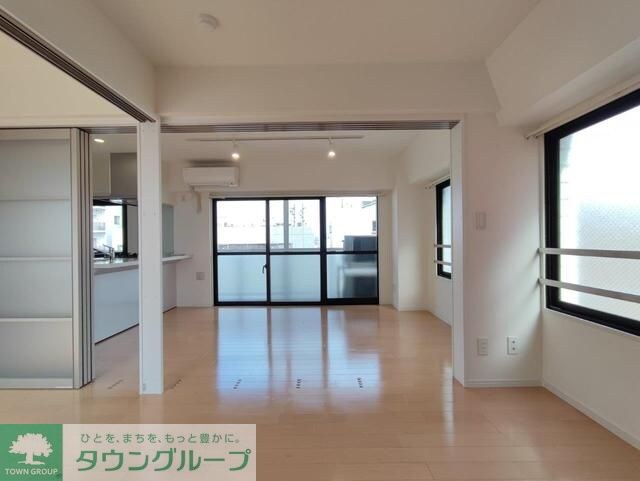 ＯＮＥ　ＲＯＯＦ　ＦＬＡＴの物件内観写真