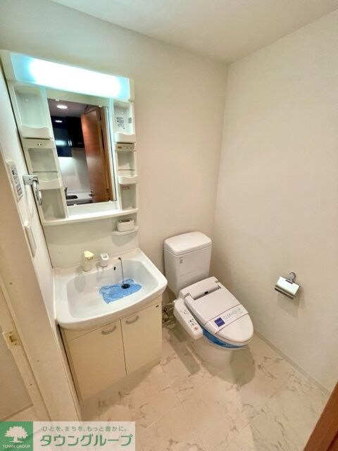 レジディア新宿御苑の物件内観写真