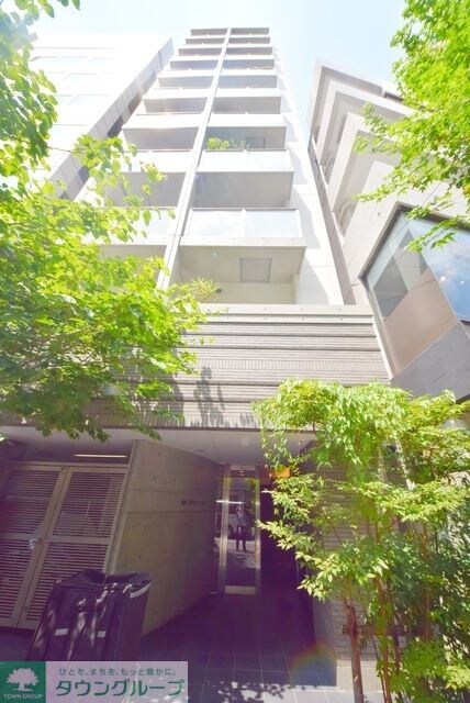 麹町二番町マンションの物件外観写真