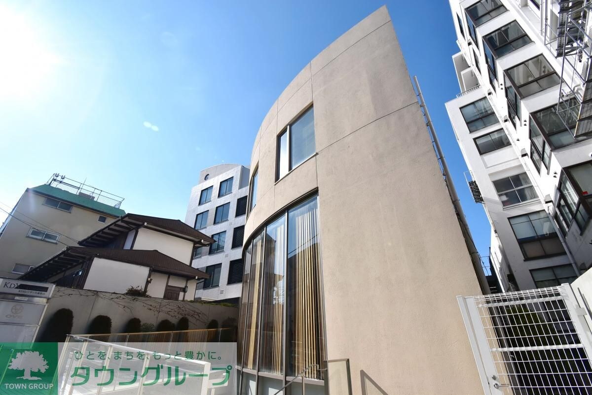 ＫＤＸレジデンス南青山の物件外観写真