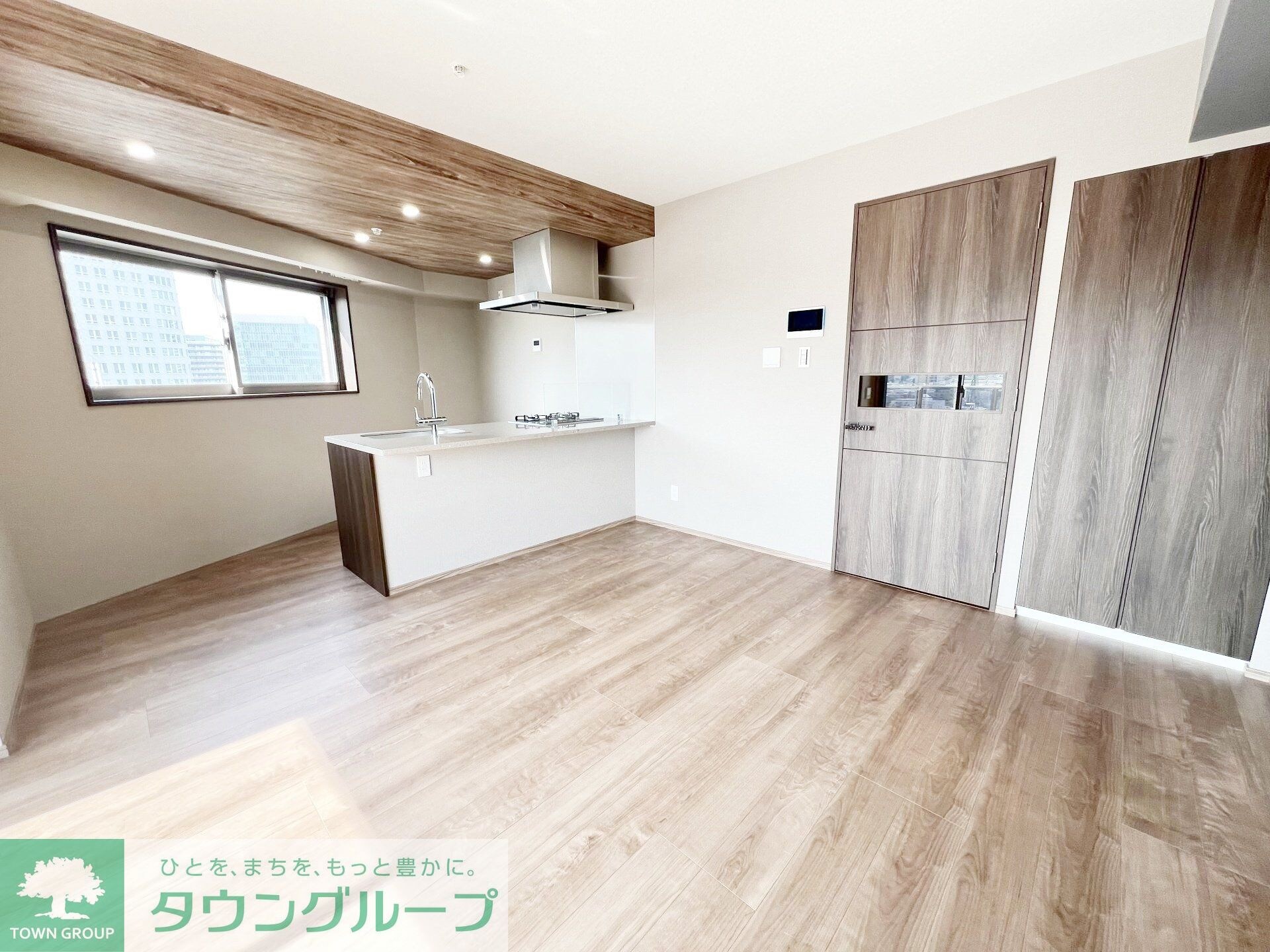 オーパスレジデンス南青山の物件内観写真