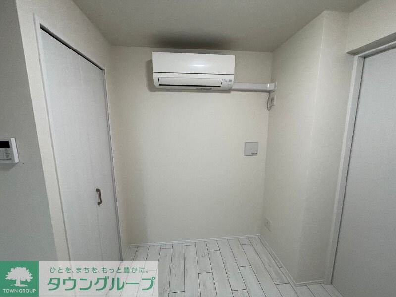 CREAL新富町の物件内観写真