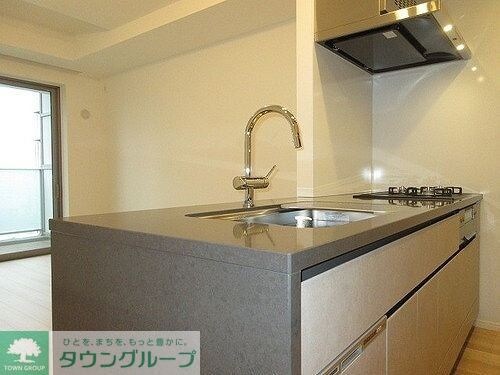 ＨＡＲＵＭＩ　ＦＬＡＧ　ＳＵＮ　ＶＩＬＬＡＧＥ　Ｔ棟の物件内観写真