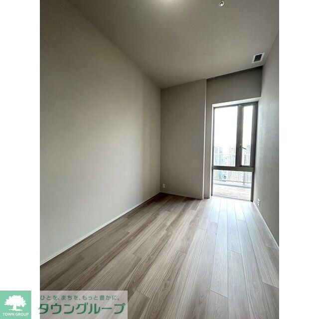 ＨＡＲＵＭＩ　ＦＬＡＧ　ＳＵＮ　ＶＩＬＬＡＧＥ　Ｔ棟の物件内観写真