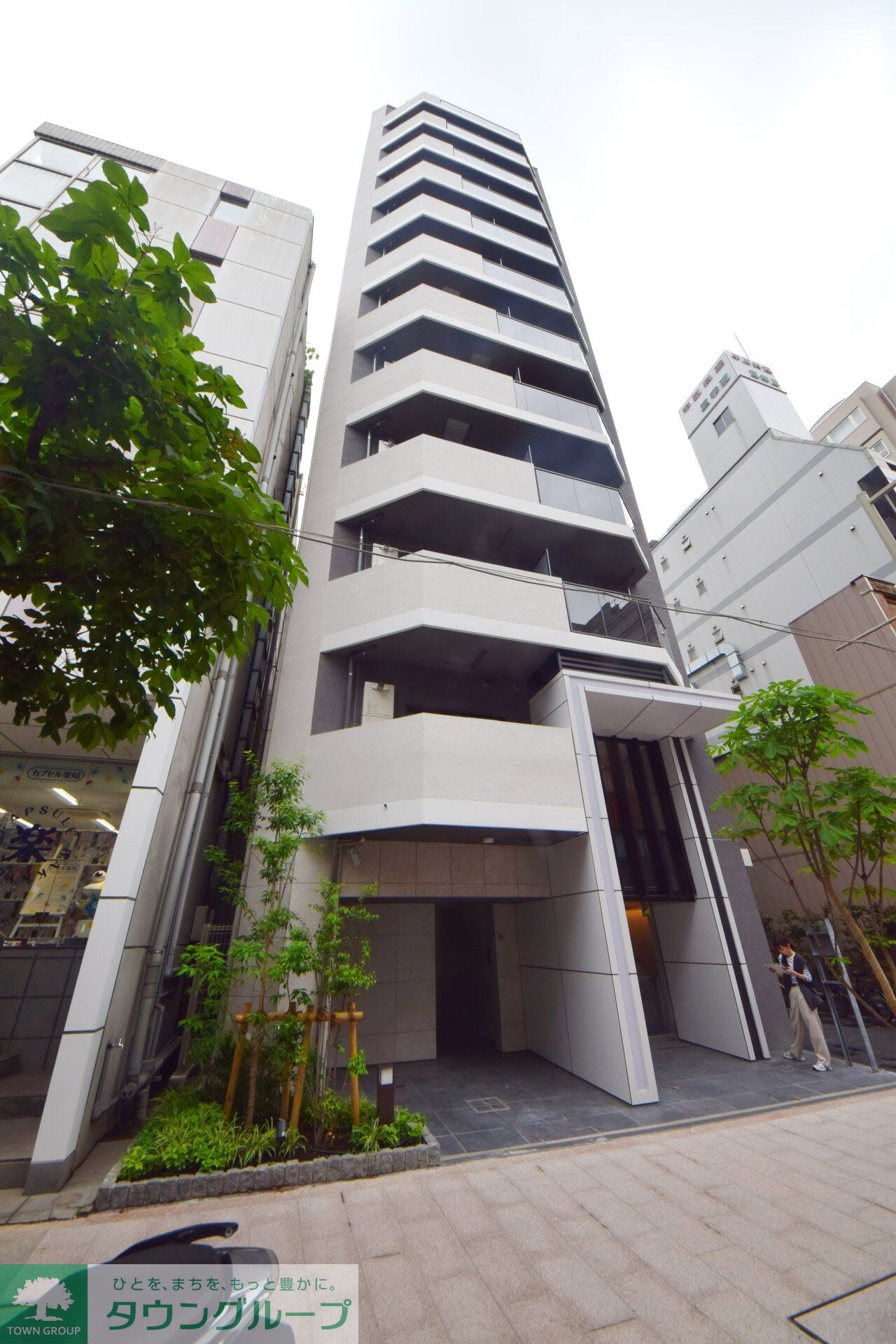 クロスレジデンス神田神保町の物件外観写真