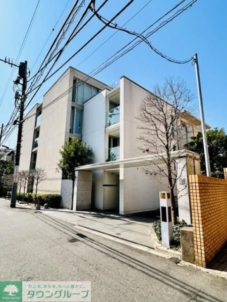 Brillia ist 西麻布霞町の物件内観写真