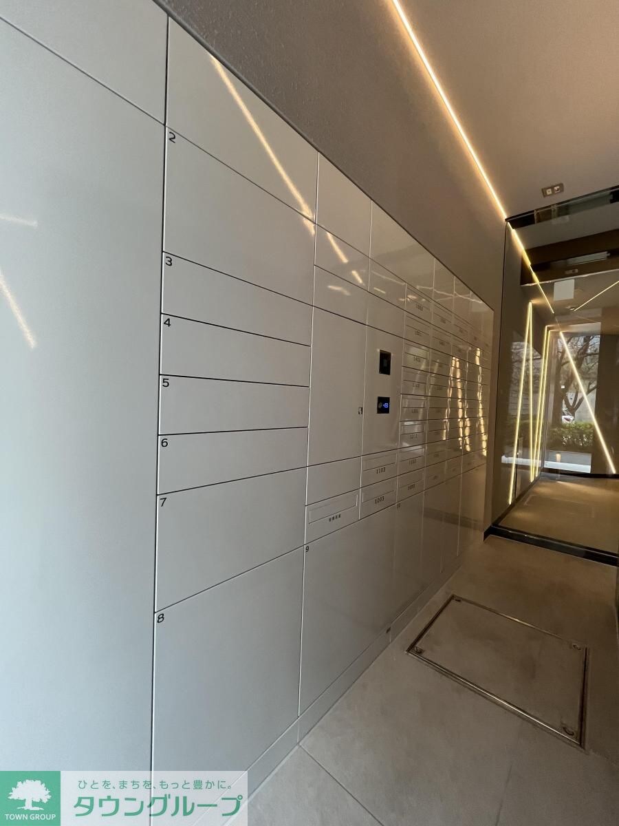 コスモグラシア池田山の物件内観写真