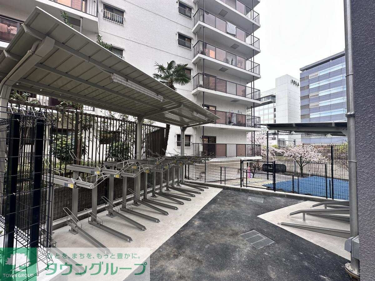 コスモグラシア池田山の物件内観写真