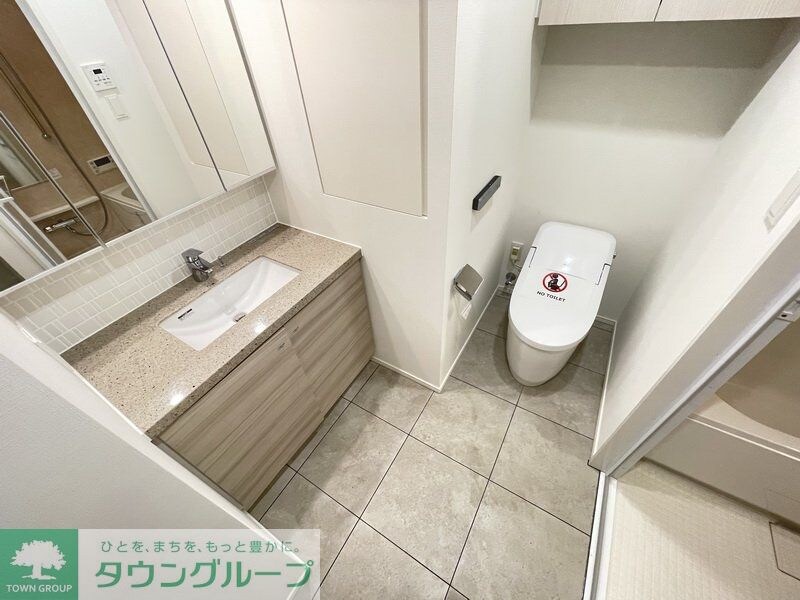 ザ・パークハビオＳＯＨＯ南青山の物件内観写真