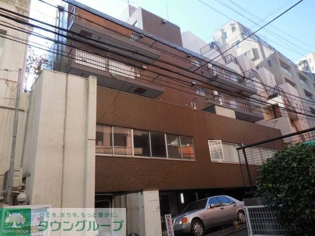 赤坂南部坂ハイツの物件外観写真