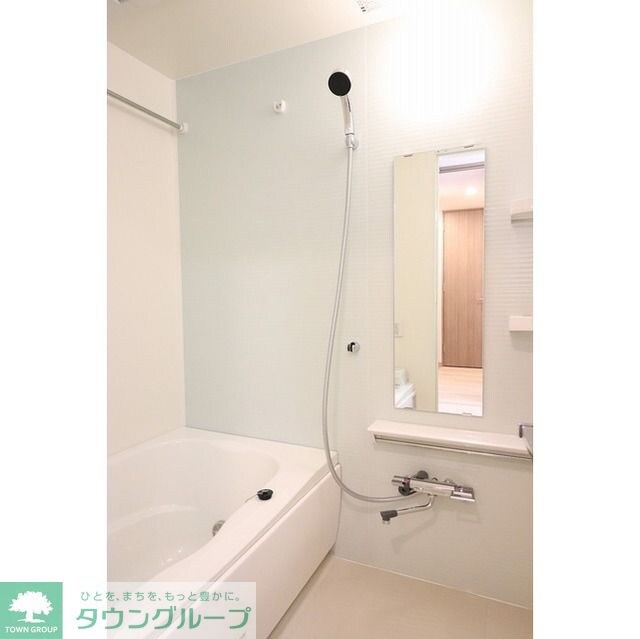 コンフォリア新宿の物件内観写真