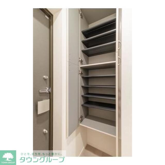 ＵＰＰＥＲ　ＦＩＥＬＤ　ＷＯＯＤの物件内観写真