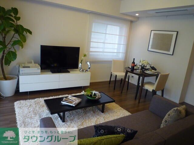 メゾンカルム本郷の物件内観写真