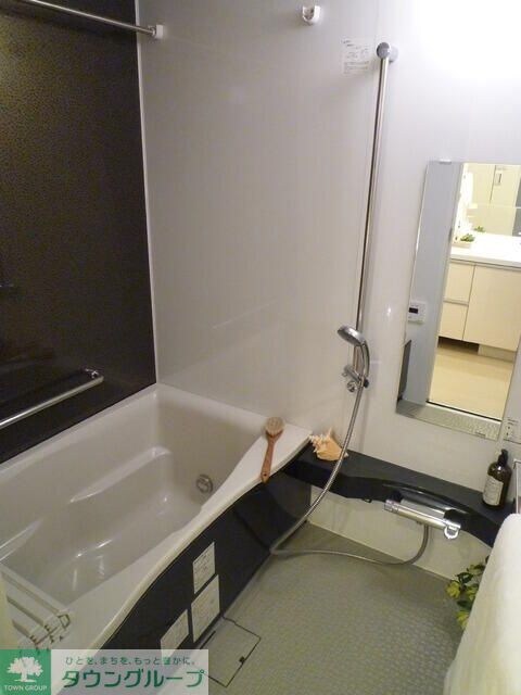 メゾンカルム本郷の物件内観写真