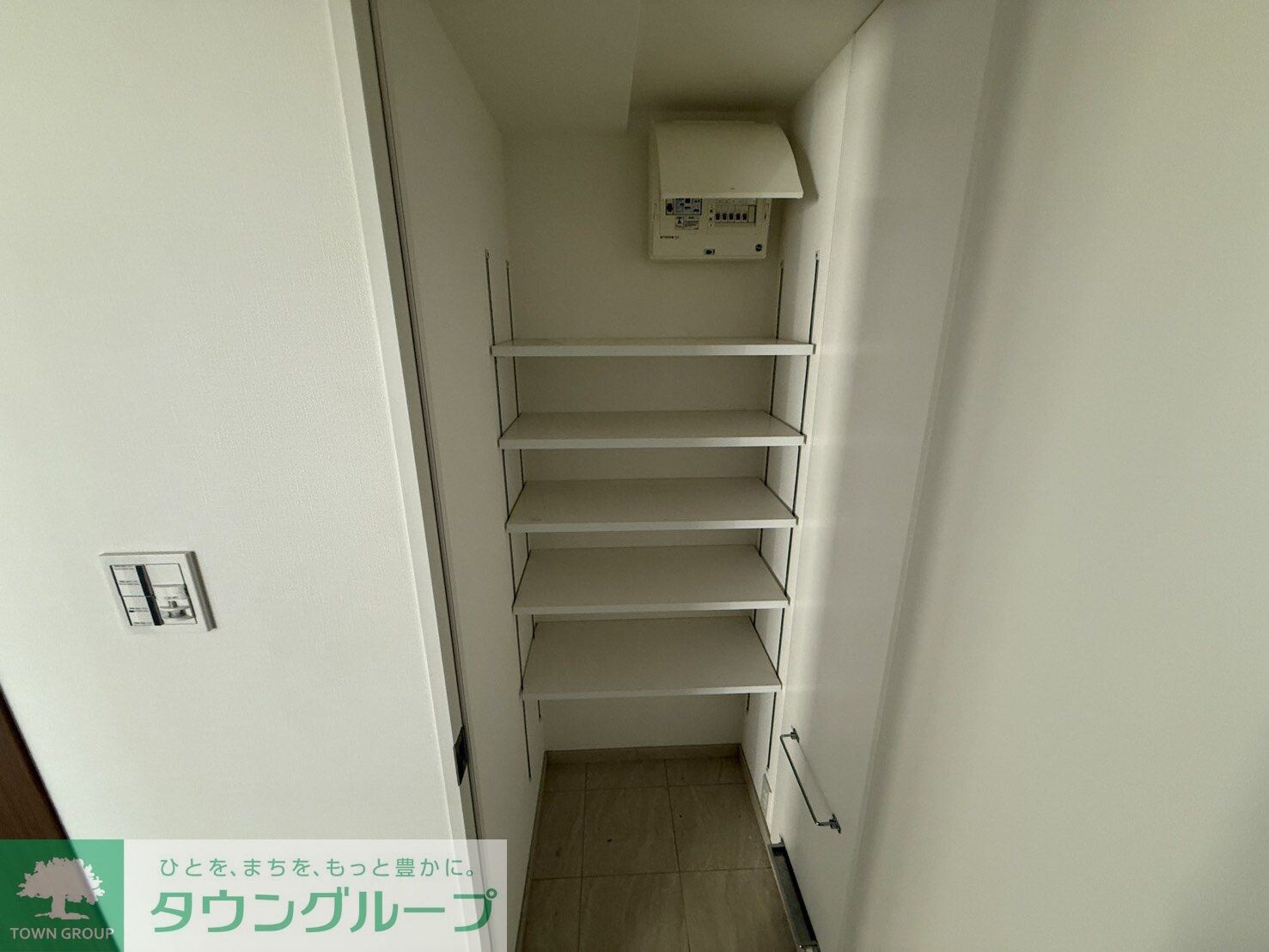 グレイスコート岩本町の物件内観写真