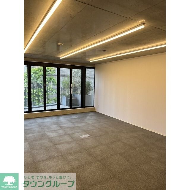 ＡＵＢＥ虎ノ門の物件内観写真