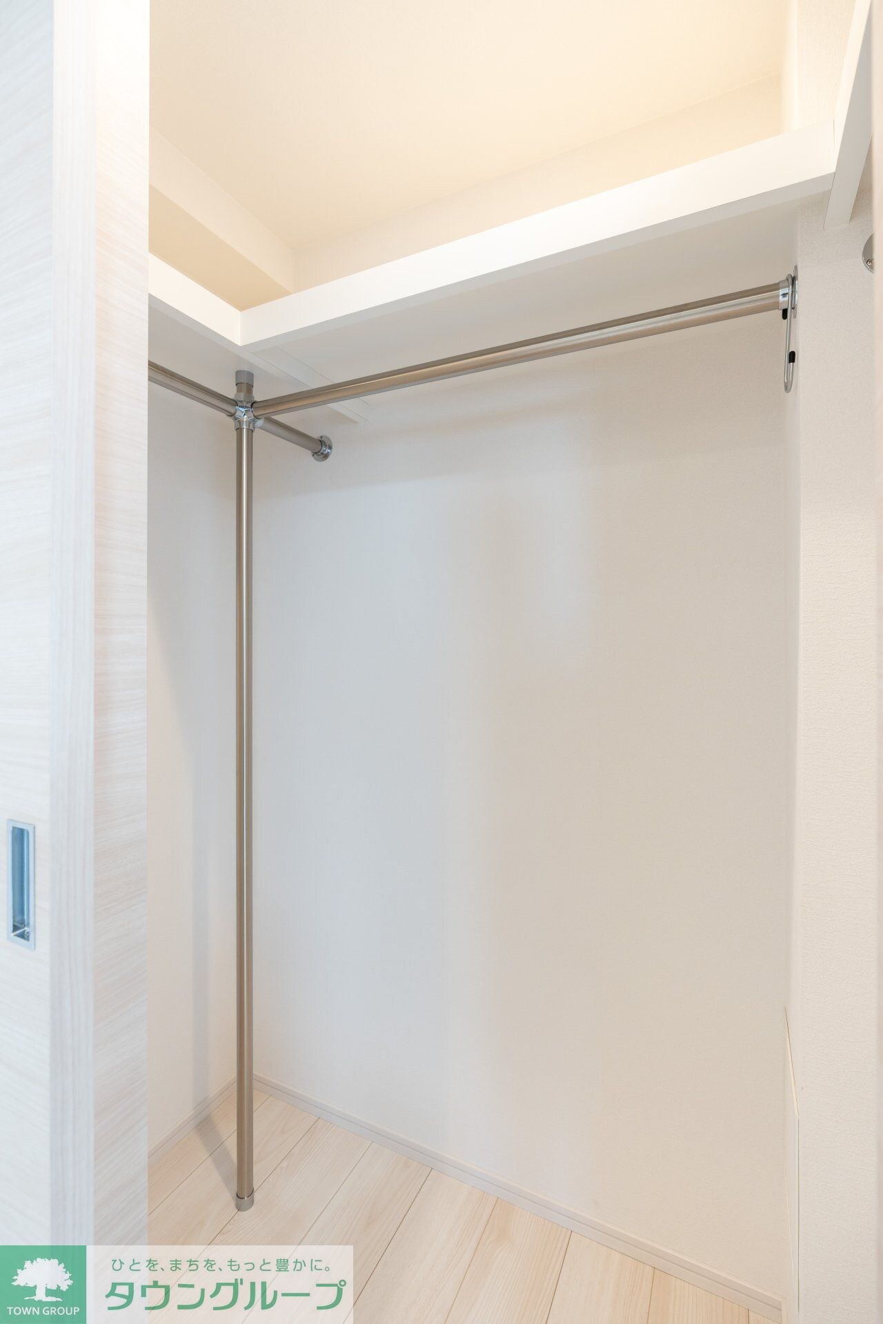 コンフォリア・リヴ北新宿の物件内観写真