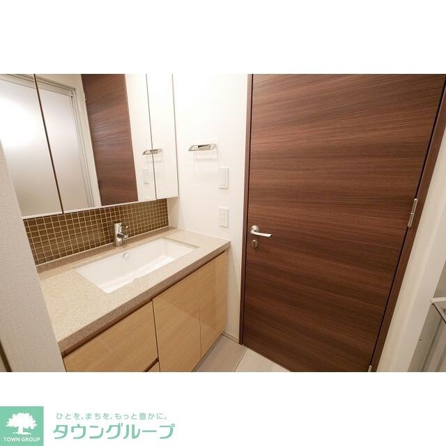 コンフォリア新宿イーストサイドタワーの物件内観写真