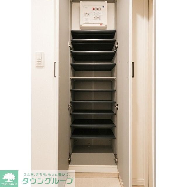 ＥｓＴＲＵＴＨ　ＭＡＧＯＭＥの物件内観写真