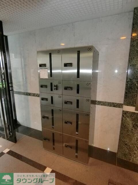 ローレルフラットの物件内観写真