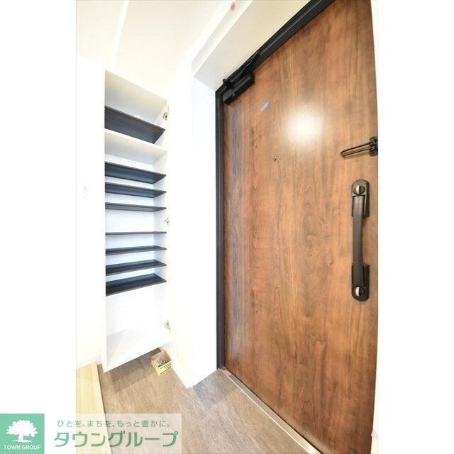 ファーヴァル代々木上原の物件内観写真