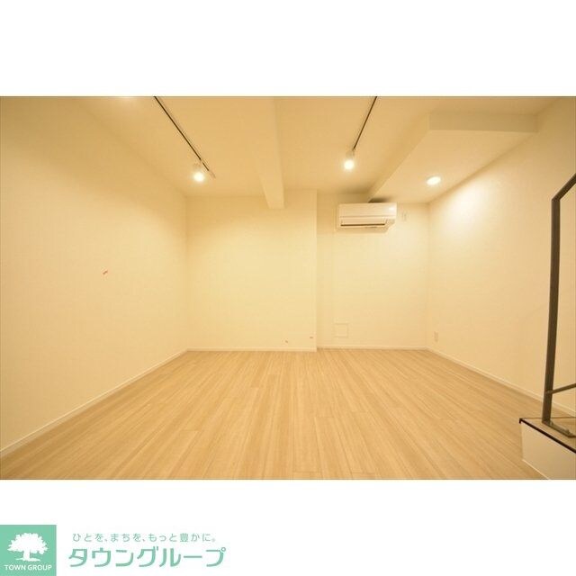 ファーヴァル代々木上原の物件内観写真