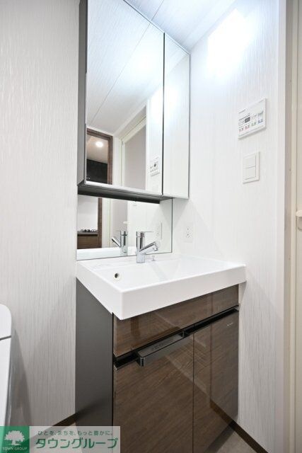 ＧＲＡＮＳＩＴＥ　ＮＡＫＡＭＥＧＵＲＯの物件内観写真