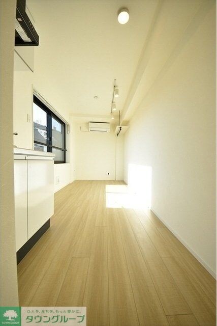 ファーヴァル代々木上原の物件内観写真