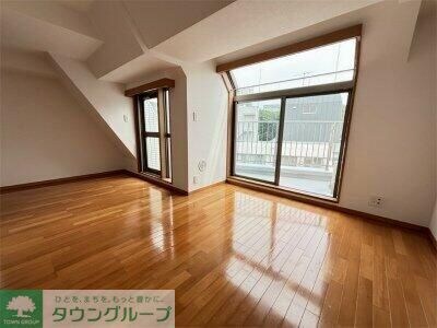 ユニーブル島津山の物件内観写真