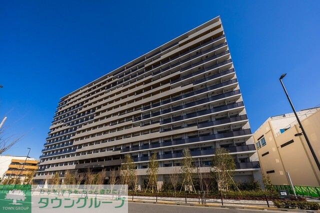 ロイヤルパークス有明の物件外観写真