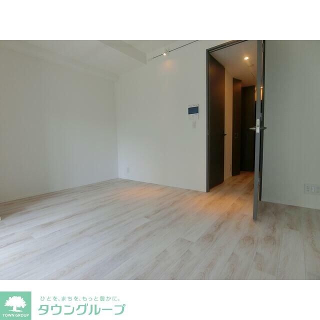 ドゥーエ西大島IIIの物件内観写真