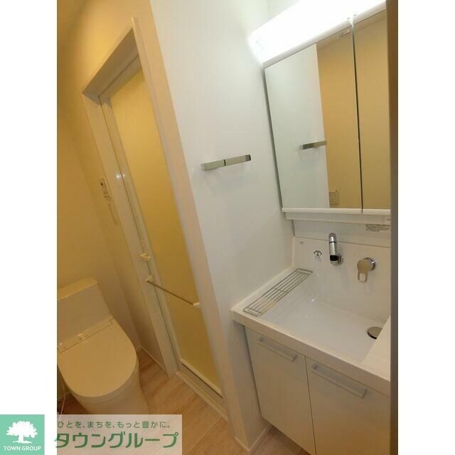 ドゥーエ西大島IIIの物件内観写真