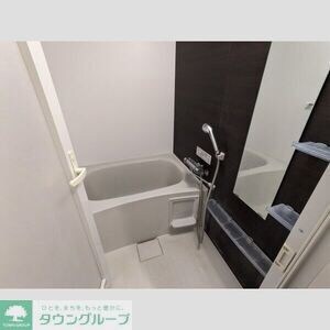 ケーディーエックスレジデンス豊洲の物件内観写真