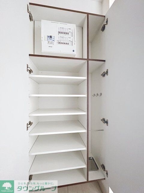 ＣＲＥＶＩＳＴＡ元浅草の物件内観写真